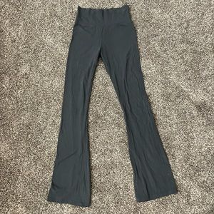 Brandy Melville Flare Leggings